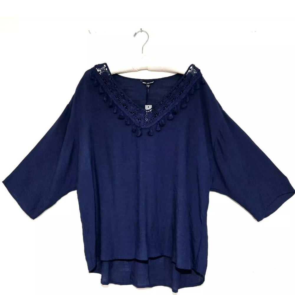 Unique Spectrum Navy Top Blouse Crochet Lace Trim Blue 3/4 Sleeves